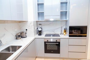 Unclassified image, 5 of 11, button - Bloomfields 2BR Plus Maid Address Beach (Al Aqah)