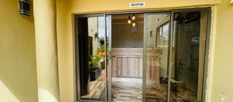 Afro Varieties Lodge 