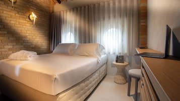 Executive suite | 1 間臥室、迷你吧、客房內保險箱、筆電工作空間
