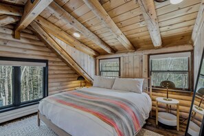 4 bedrooms, WiFi, bed sheets