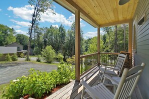 Terrace/patio - Fireplace, Woods, Club Access - Modern Quechee (Quechee)