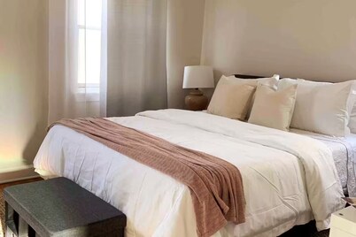 A Stay That Feels Like Home - 10 Minutes to the Capitol & National Mall