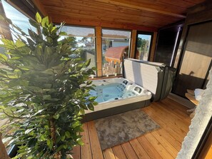 Sauna, hammam, massages aux pierres chaudes