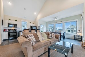 Televisión y oficina