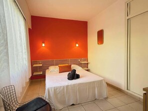 3 室のベッドルーム、アイロン / アイロン台、旅行用ベビーベッド、WiFi