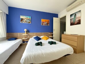 3 bedrooms, iron/ironing board, travel cot, WiFi