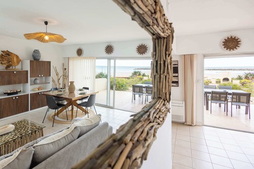 La Plage – Beachfront Villa with Sea View and Private Garden