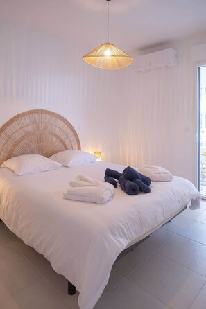 1 chambre, fer et planche à repasser, lit parapluie, Wi-Fi