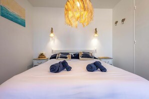 2 bedrooms, iron/ironing board, travel cot, WiFi - Terrasse sur la Mediterranee trois Etoiles (Valras-Plage)