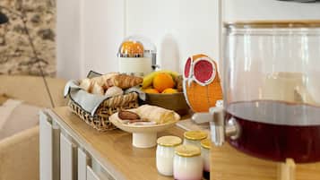 Free daily full breakfast