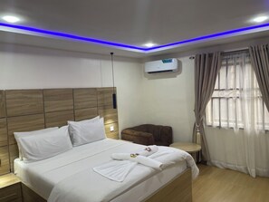 Standard Room, 1 Bedroom, Private Bathroom