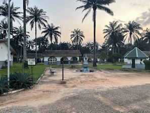 Property grounds - Precious Palm Royal Hotel (Benin City)