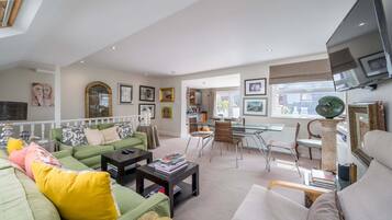 Luxury Apartment, City View | Living area | LCD TV