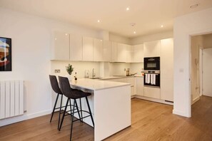 Departamento (3 Bedrooms) | Cocina privada | Horno y lavavajillas 