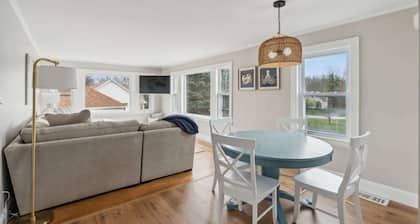 The Coastal Nest – Stay for 5!