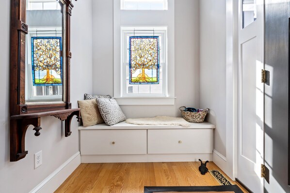 Interior - In-Home Arcade | Hot Tub | Golf | Close to Beach (Old Orchard Beach)
