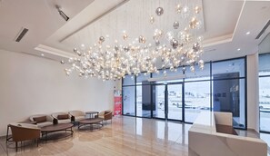 Reception - Exquisite Living in Riviera One Bedroom (Dubai)