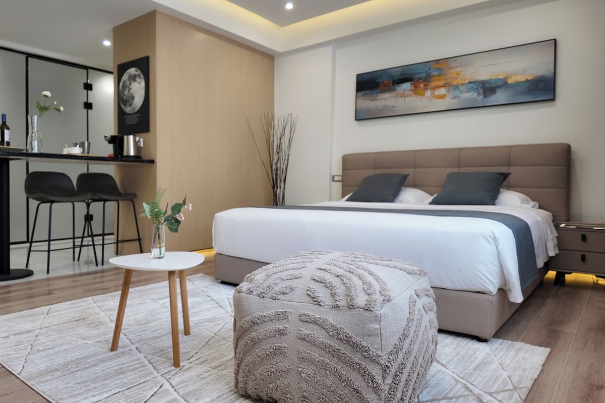 Pillow-top beds, free minibar, laptop workspace, blackout curtains