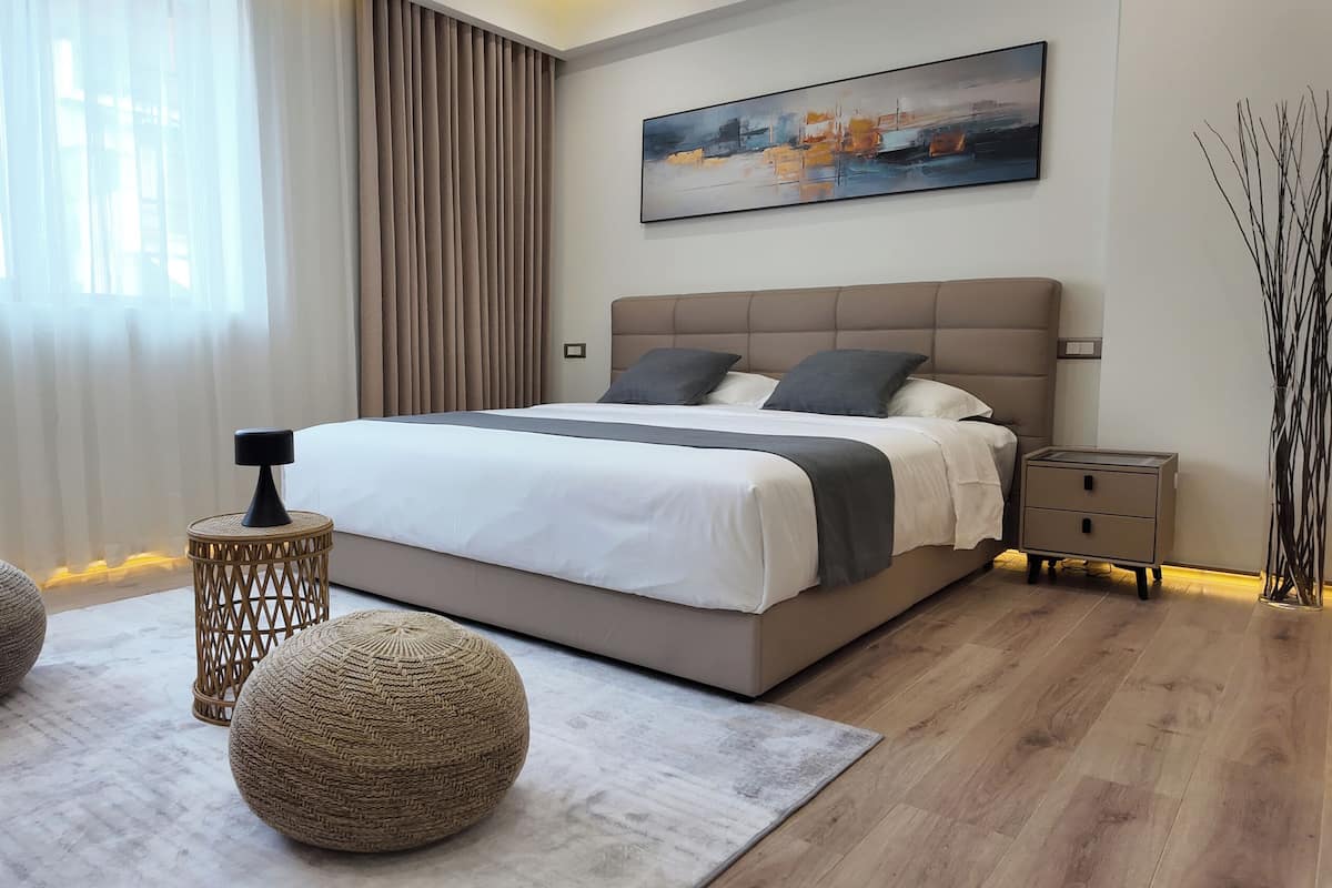 Pillow-top beds, free minibar, laptop workspace, blackout curtains