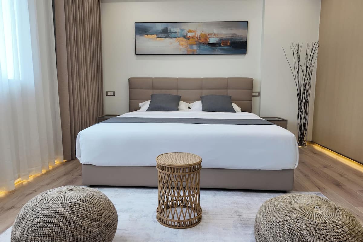Pillow-top beds, free minibar, laptop workspace, blackout curtains