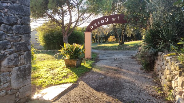 Enceinte de l’hébergement