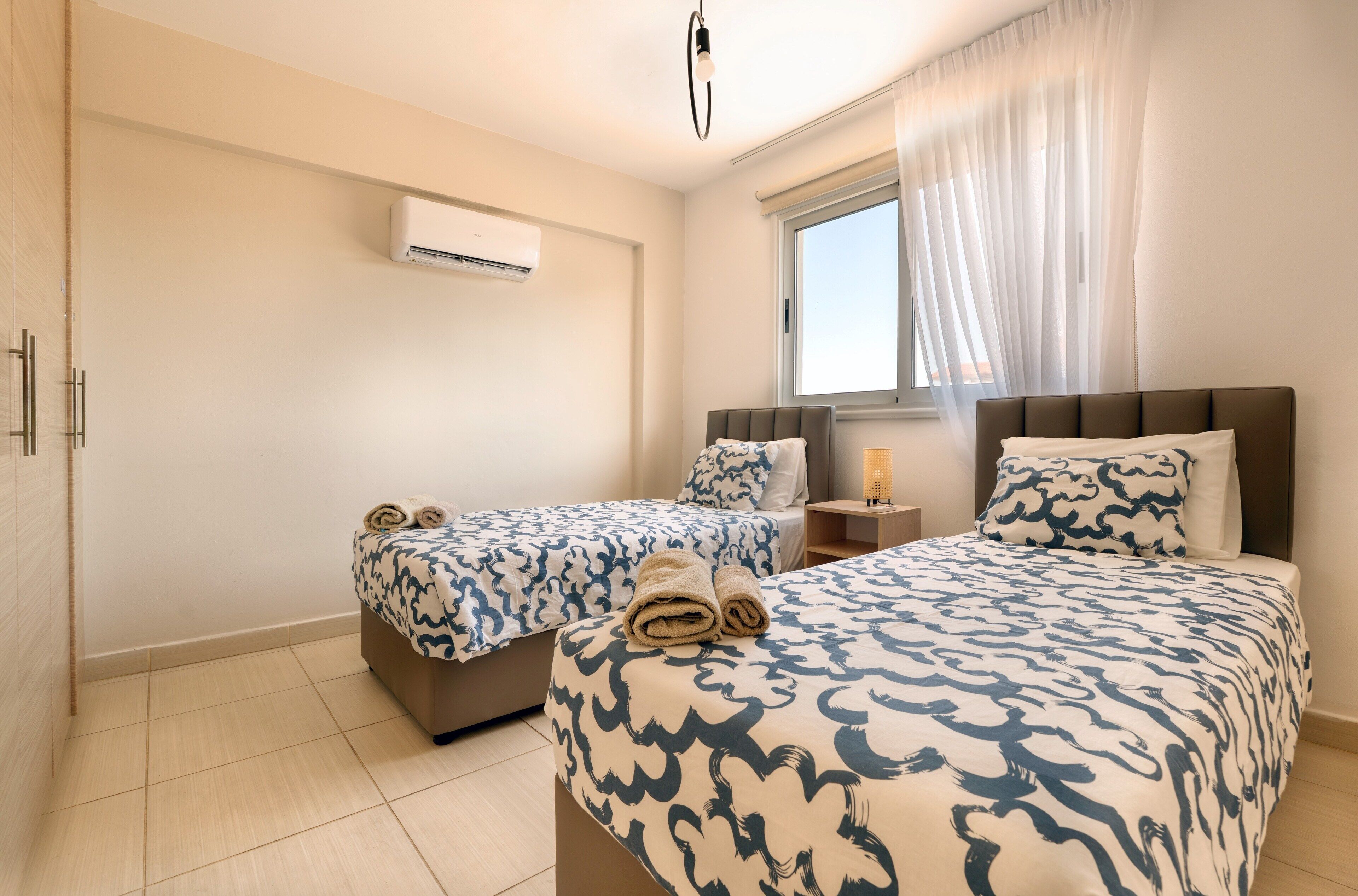 2 bedrooms, in-room safe, blackout drapes, iron/ironing board