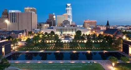 6BR Retreat Comfort Convenience Kitchen 16