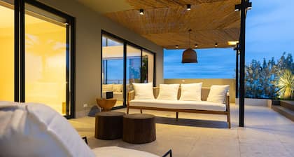 The Palms Penthouse by Acomodo Punta Caelo