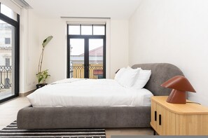 2 bedrooms