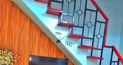 Entire house Staycation in V TRANSIENT at Camella homes with WiFi 10 MINS MALLS