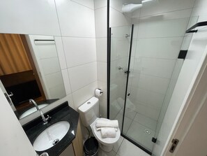 Business Apartment | Bathroom