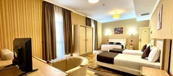AMH Hotel