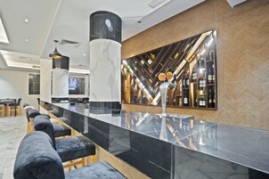 Bar (en el alojamiento)