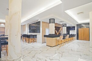 Bar (en el alojamiento)