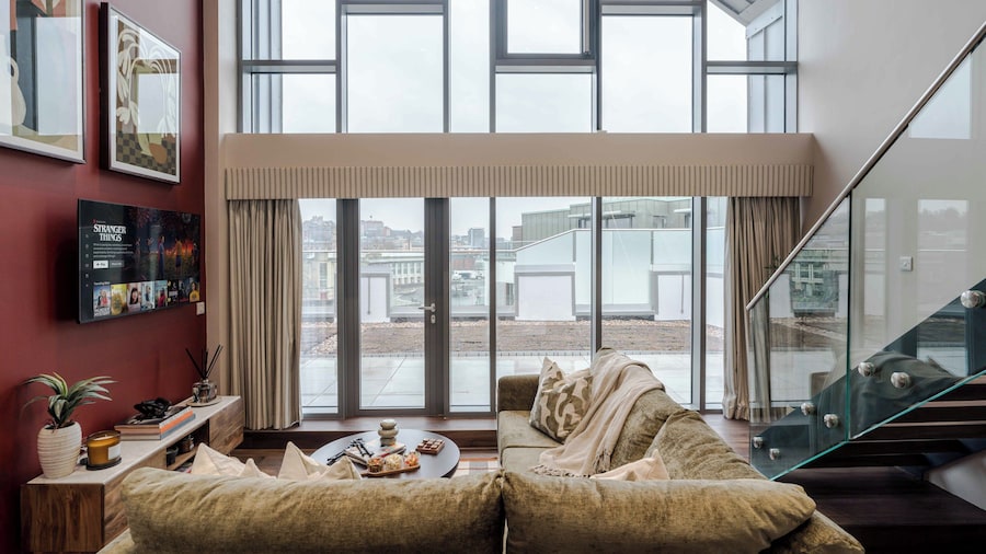 Waterside Living I Luxe Apartments