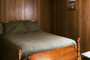 1 dormitorio, escritorio, wifi gratis y ropa de cama
