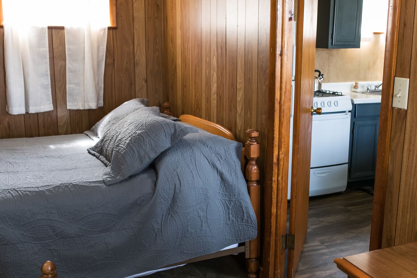 2 chambres, bureau, Wi-Fi gratuit, draps fournis