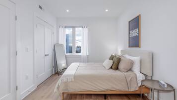 Apartment, 2 Bedrooms, Non Smoking | 2 bedrooms, blackout curtains, iron/ironing board, free WiFi