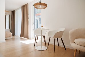 Interior - Boho Suite Augarten, 10min to City Center, Terrace (Wien)