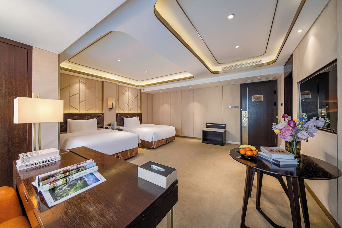 Comfort Double or Twin Room | Premium bedding, down comforters, minibar (free items), in-room safe