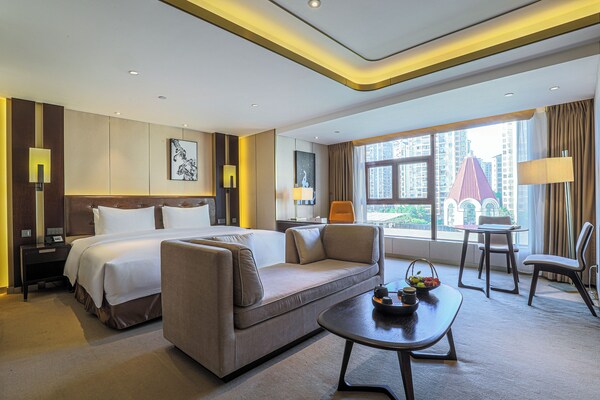 Imperial Dragon Bay Purejoy Hotel - Nanning
