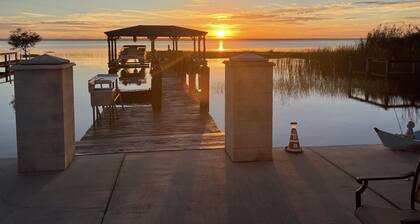 Lake Home - 2 bd rm w/dock & pier on Lake Rosalie, Lake Wales