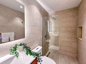 Exterior - Exclusive Penthouse With Picuzzi Steps From Beach (Punta Cana)