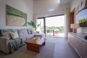 House | 2 bedrooms - Exclusive Penthouse With Picuzzi Steps From Beach (Punta Cana)