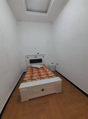 5 bedrooms, WiFi