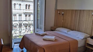 Superior Triple Room, City View | In-room safe, free WiFi, bed sheets