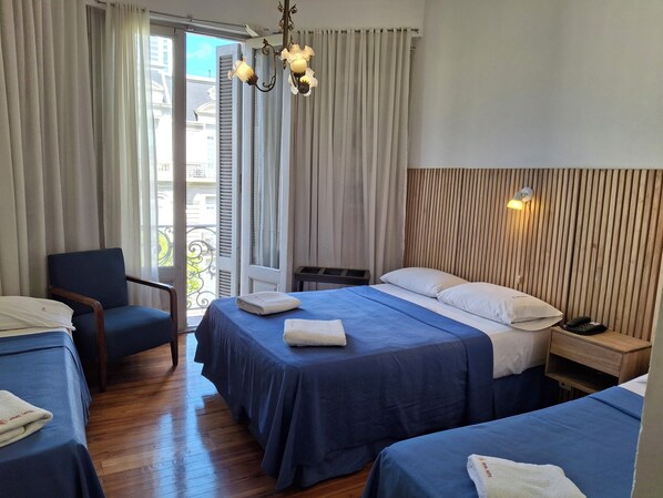 Superior Quadruple Room, City View