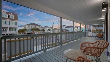 Rumah | 3 kamar tidur, meja kerja, dan internet