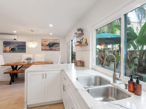 Cozy Pet Friendly 3 Bedroom