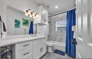 Ferienhaus | Badezimmer